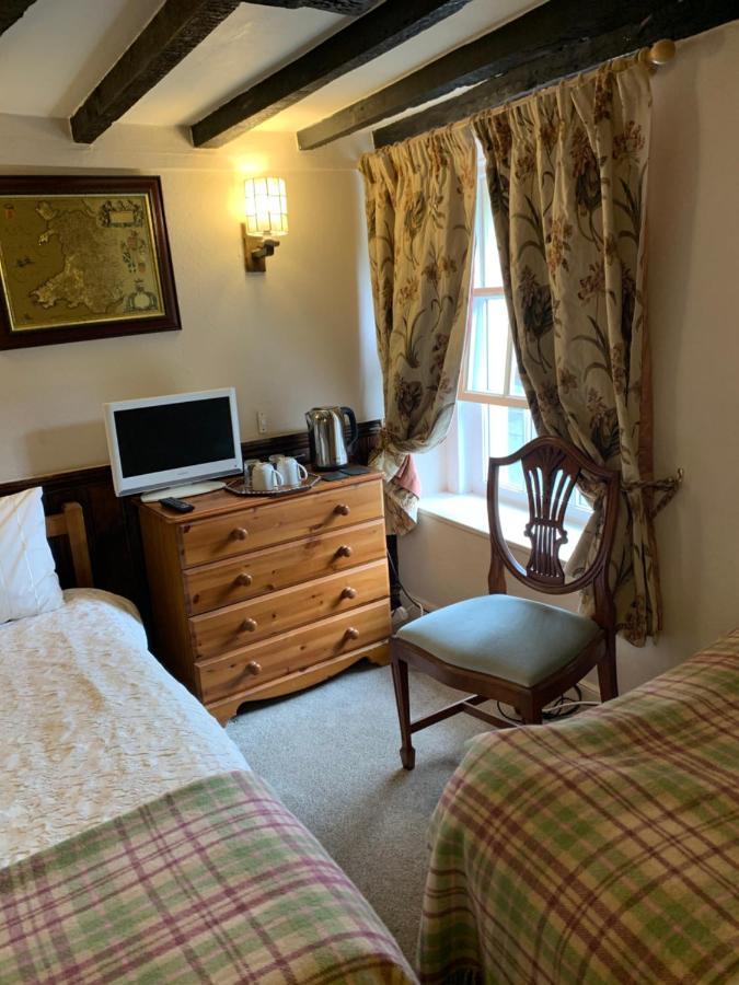 Borderers Inn Brecon Ngoại thất bức ảnh