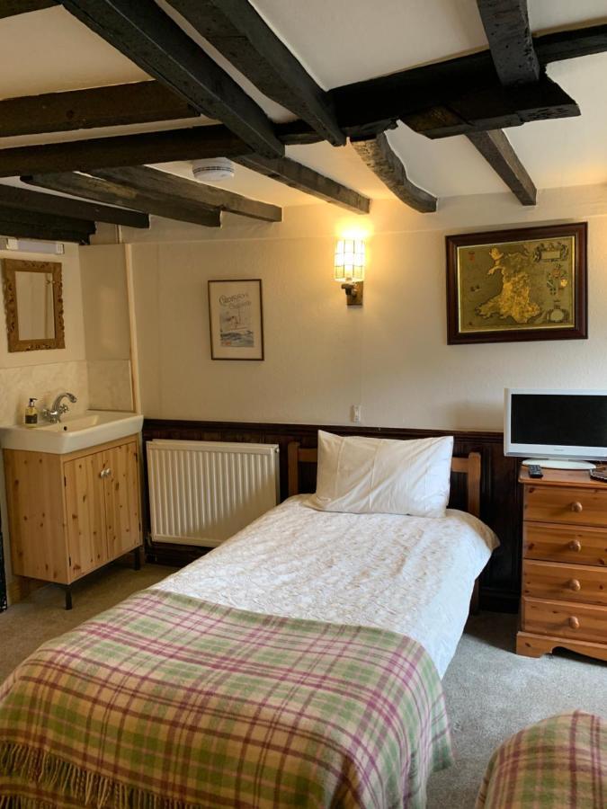 Borderers Inn Brecon Ngoại thất bức ảnh